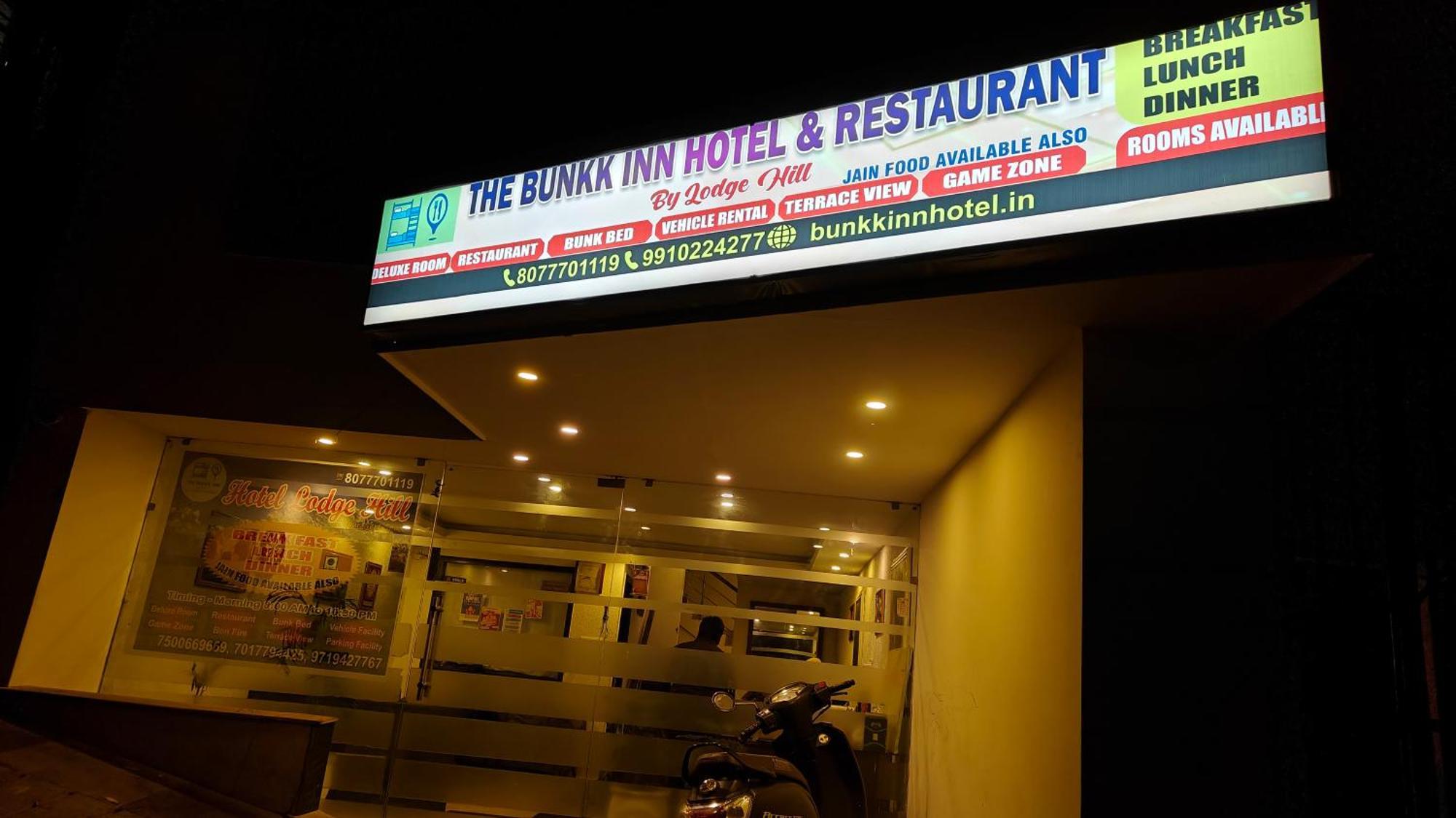 The Bunkk Inn Hotel & Restaurant Mussoorie Bagian luar foto